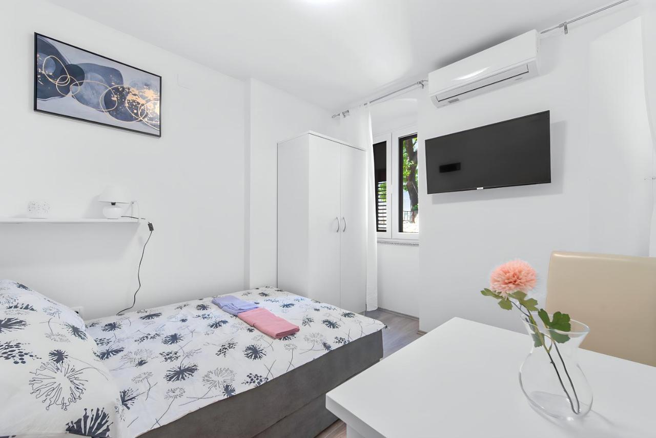 Pomerio Apartments Rijeka Exterior photo